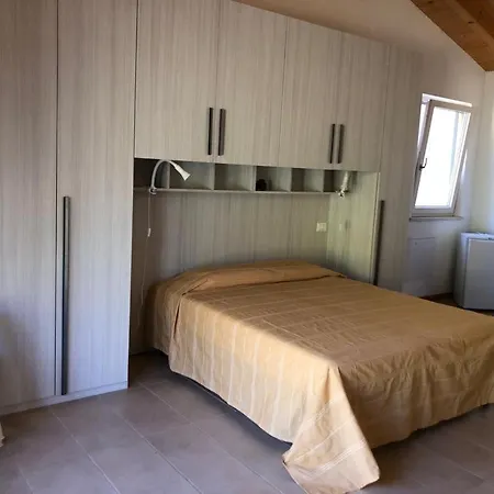 Agape Villa Caprino Veronese Buitenkant foto