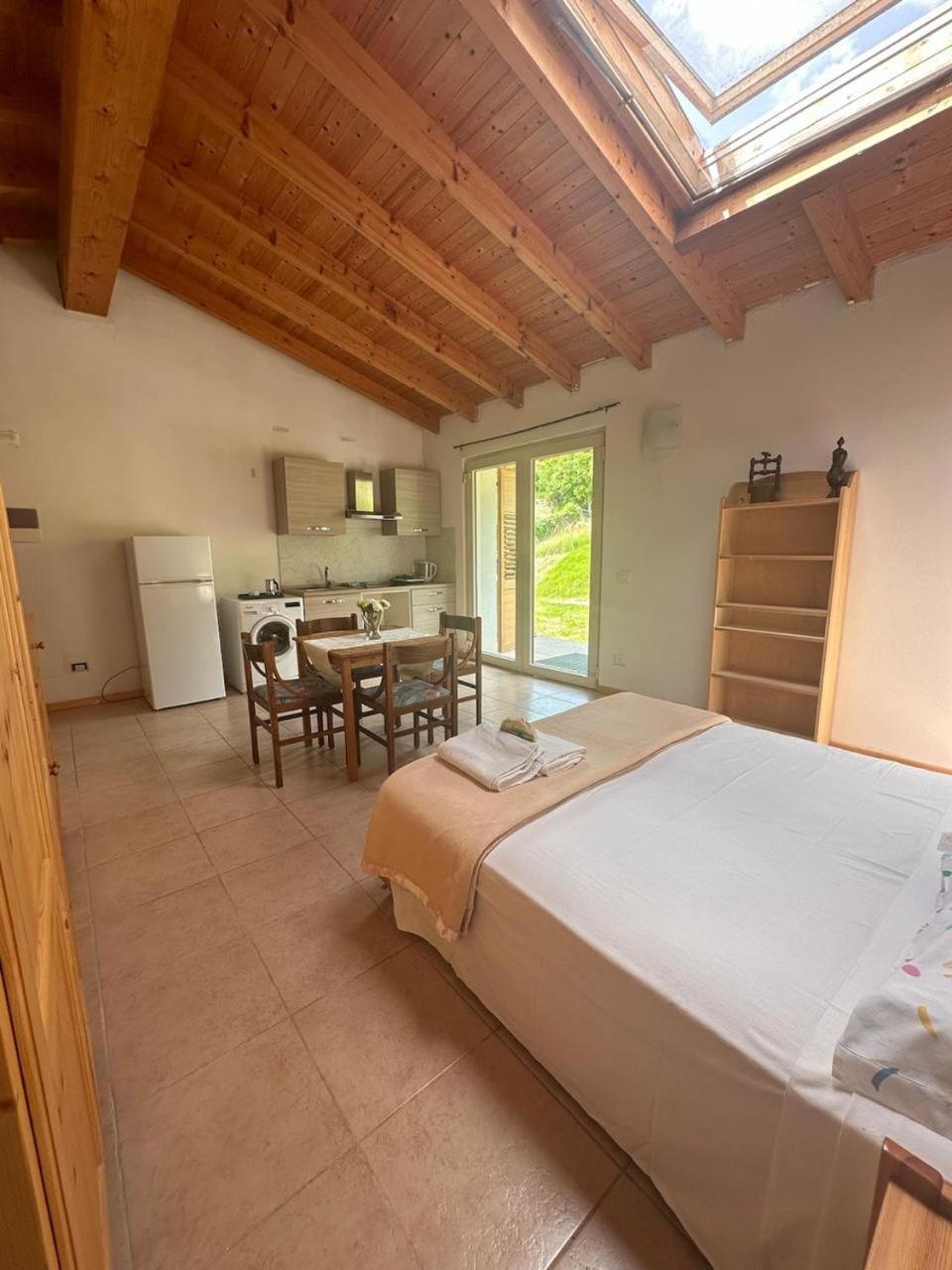 Agape Vakantieboerderij Caprino Veronese